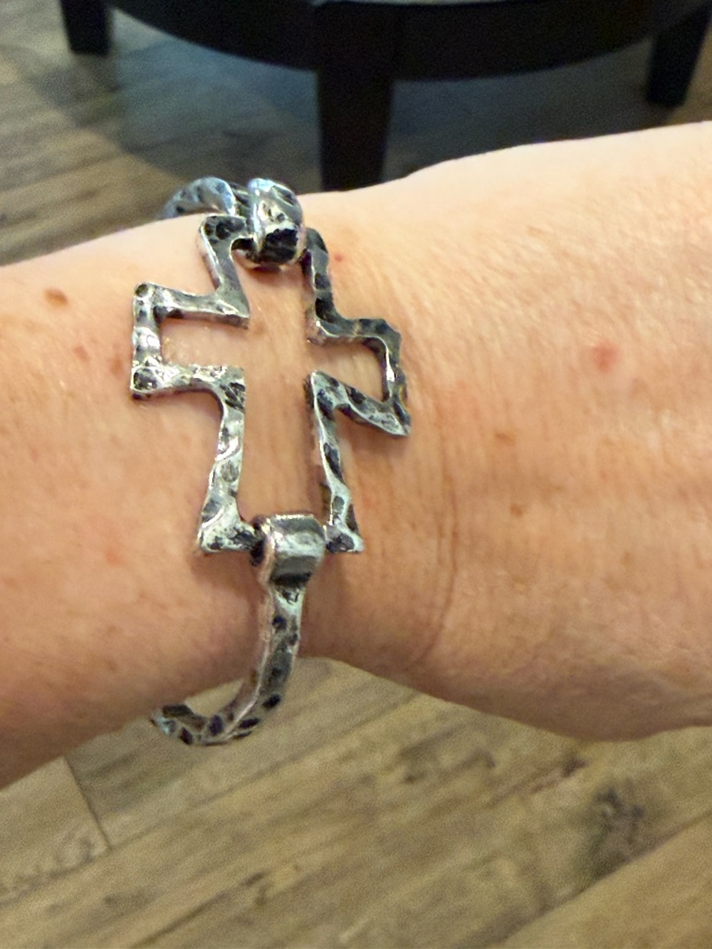 Hammered Metal Cross Bangle Bracelet